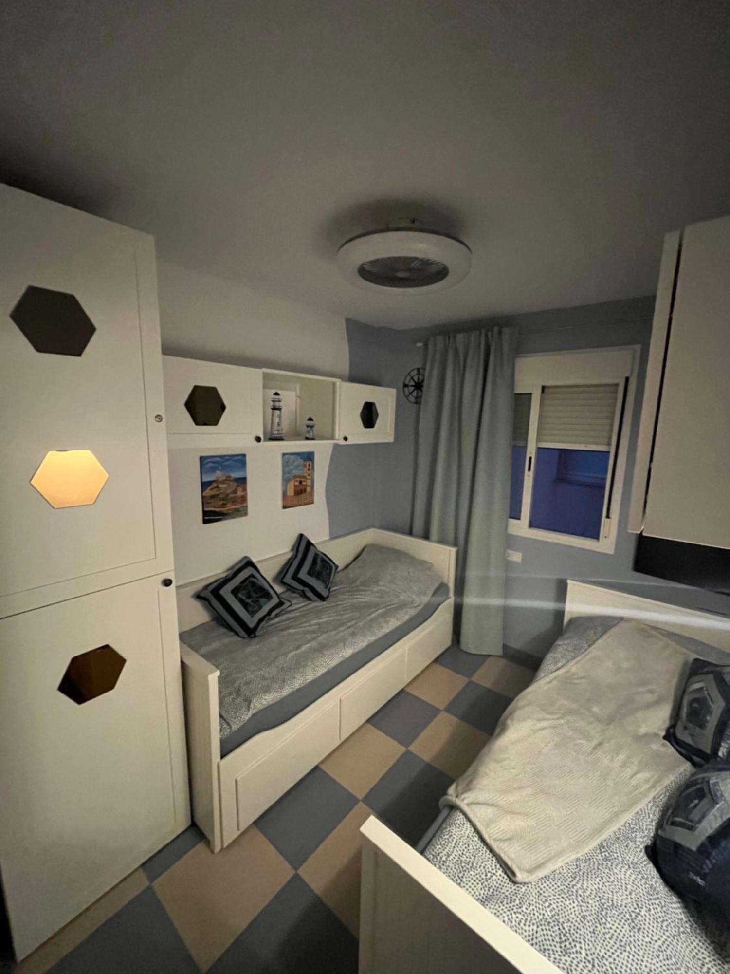 Fantastisches Apartment Am Meer Roquetas de Mar Exteriör bild